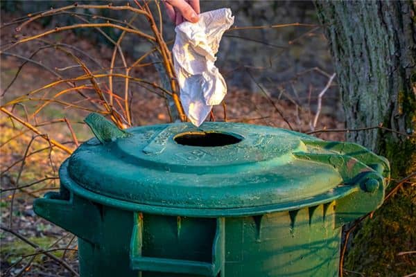 梦见垃圾桶是什么预兆 梦见垃圾桶是什么预兆