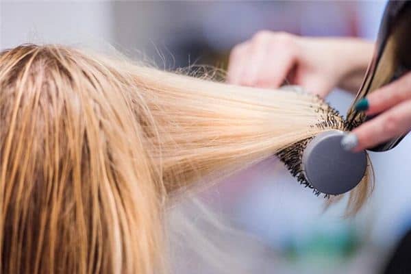 梦见烫头发是什么预兆 梦见烫头发是什么预兆