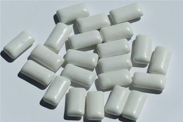 梦见口香糖是什么预兆 梦见口香糖是什么预兆