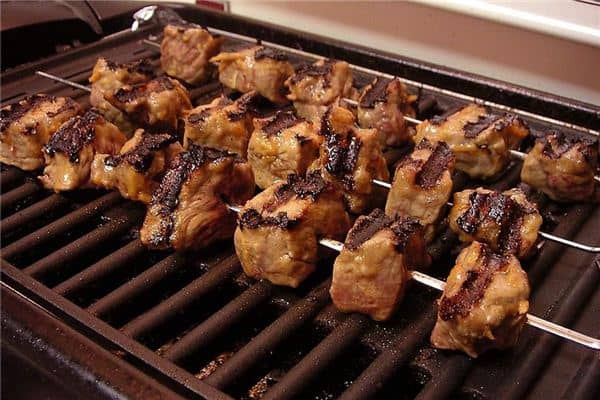 梦见羊肉串是什么预兆 梦见羊肉串是什么预兆