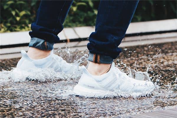 梦见鞋子湿了是什么意思 梦见鞋子湿了是什么意思