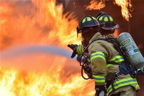 梦见家里着火了 梦见家里着火了