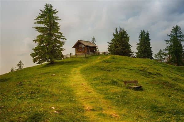 梦见在山上是什么意思 梦见在山上是什么意思