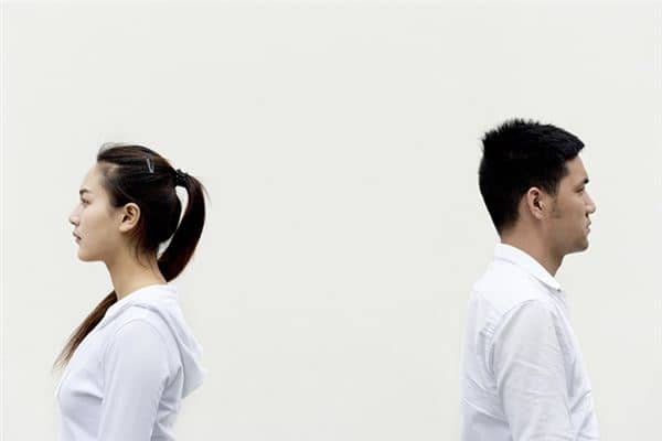 梦见闹离婚是什么意思 梦见闹离婚是什么意思