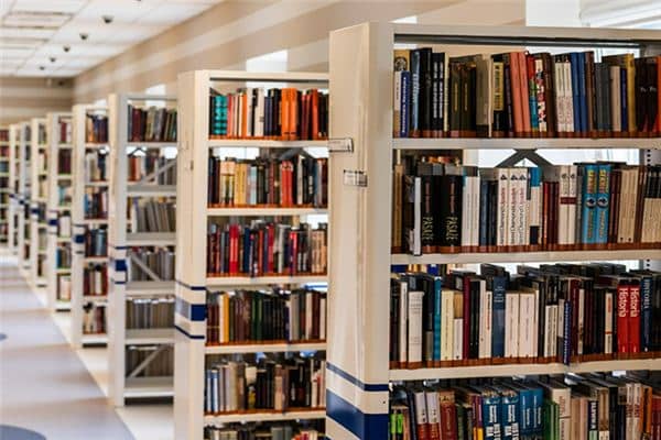 梦见图书馆是什么预兆 梦见图书馆是什么预兆