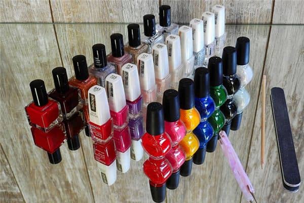 梦见指甲油是什么意思 梦见指甲油是什么意思