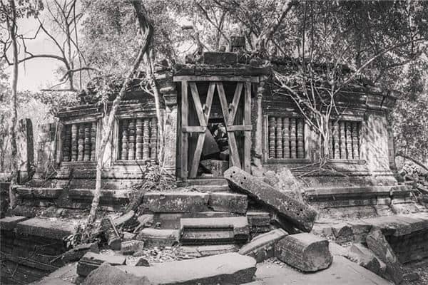 梦见房屋坍塌是什么意思 梦见房屋坍塌是什么意思