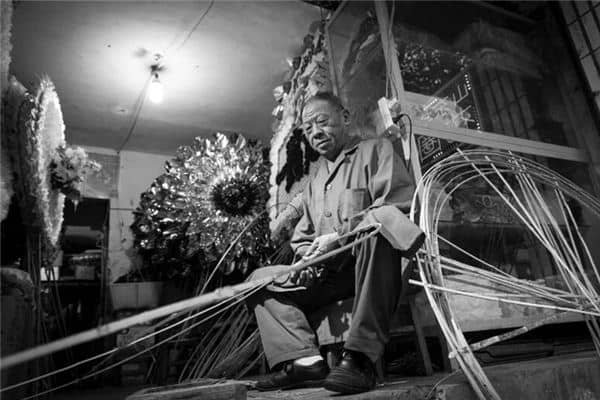 梦见办白事是什么意思 梦见办白事是什么意思