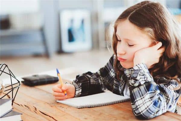 梦见作业本是什么意思 梦见作业本是什么意思