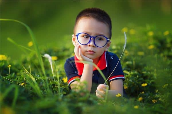 梦见捡孩子是什么意思 梦见捡孩子是什么意思