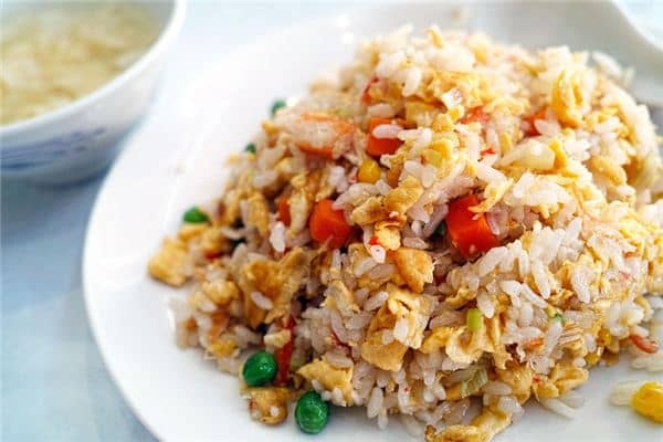 梦见蛋炒饭是什么预兆 梦见蛋炒饭是什么预兆