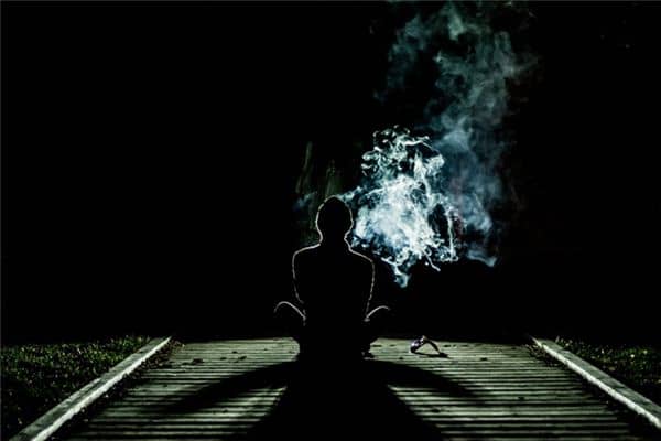 梦见鬼缠身是什么预兆