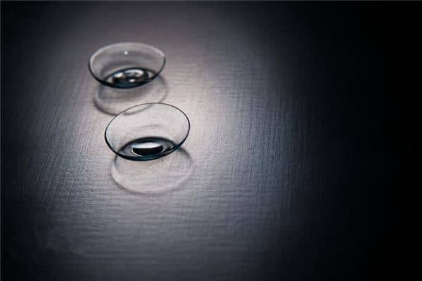 梦见隐形眼镜是什么意思 梦见隐形眼镜是什么意思