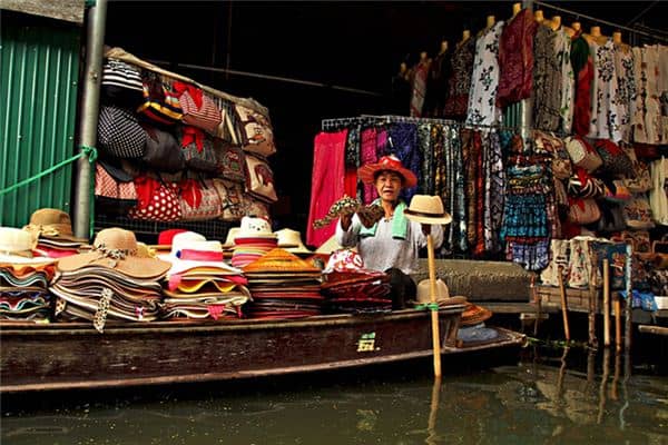 梦见买帽子是什么意思 梦见买帽子是什么意思