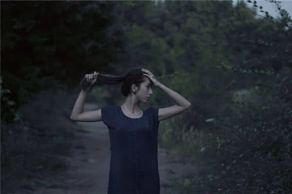 梦见一个女孩是什么意思 梦见一个女孩是什么意思