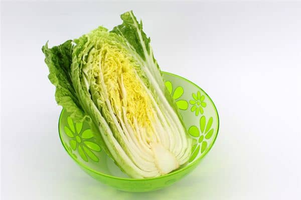 梦见吃白菜是什么意思 梦见吃白菜是什么意思