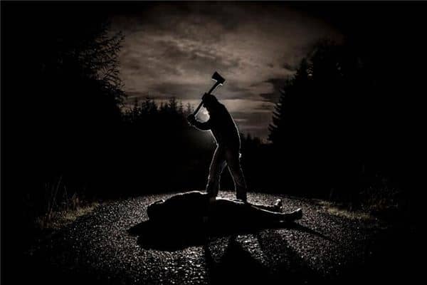 梦见自己被砍是什么意思 梦见自己被砍是什么意思