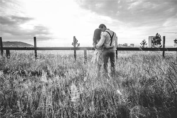 梦见做爱见红是什么意思 梦见做爱见红是什么意思