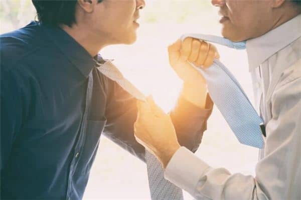 梦见和亲戚吵架 梦见和亲戚吵架