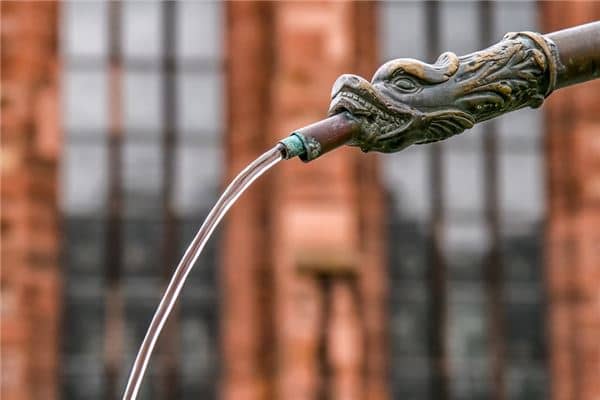 梦见水管流水是什么意思 梦见水管流水是什么意思