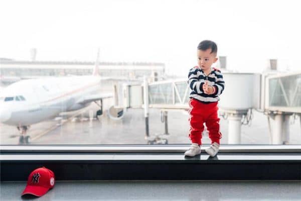 梦见裤裆破了是什么意思 梦见裤裆破了是什么意思