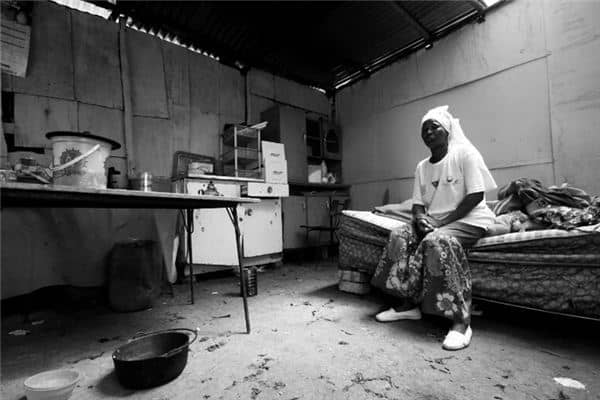 梦见屋里漏雨是什么预兆 梦见屋里漏雨是什么预兆