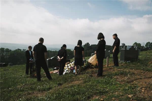 梦见姑父死了是什么意思 梦见姑父死了是什么意思