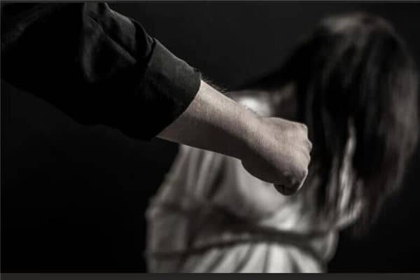 梦见打老婆求是什么意思 梦见打老婆求是什么意思