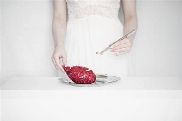 梦见蛆虫爬到身上 梦见蛆虫爬到身上