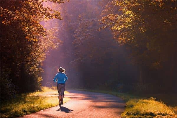 梦见跑步很快是什么意思 梦见跑步很快是什么意思