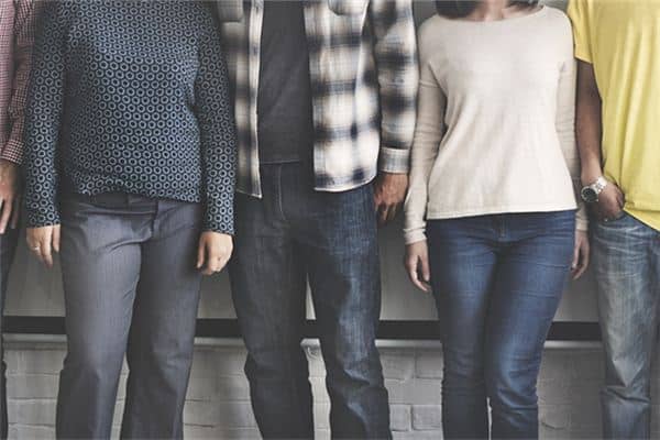 梦见穿别人的裤子 梦见穿别人的裤子