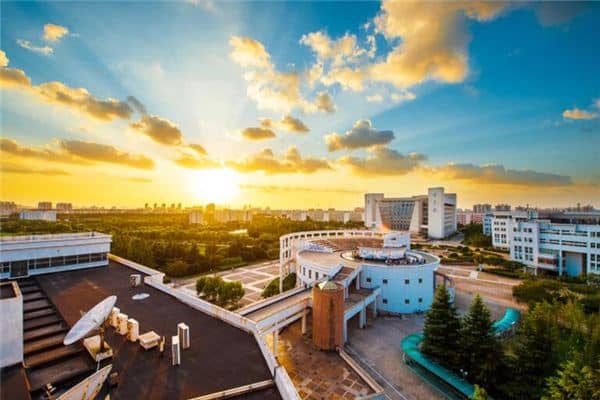 梦见回到母校是什么意思 梦见回到母校是什么意思