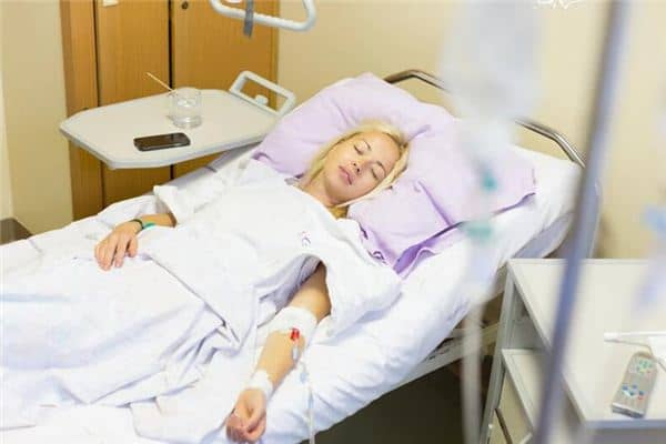 梦见输液扎针是什么意思 梦见输液扎针是什么意思