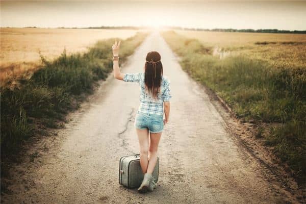 梦见校友搭车是什么意思 梦见校友搭车是什么意思