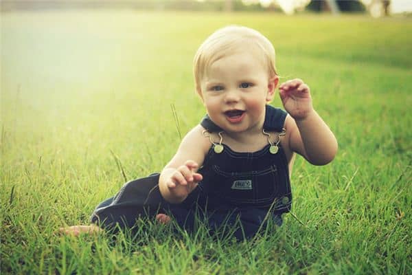 梦见生个男孩是什么意思 梦见生个男孩是什么意思