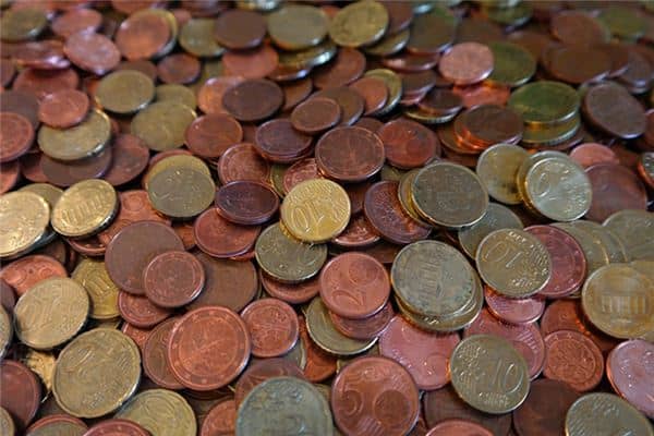 梦见很多硬币是什么意思 梦见很多硬币是什么意思