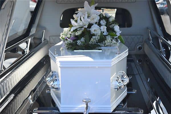 梦见大小棺材是什么意思 梦见大小棺材是什么意思