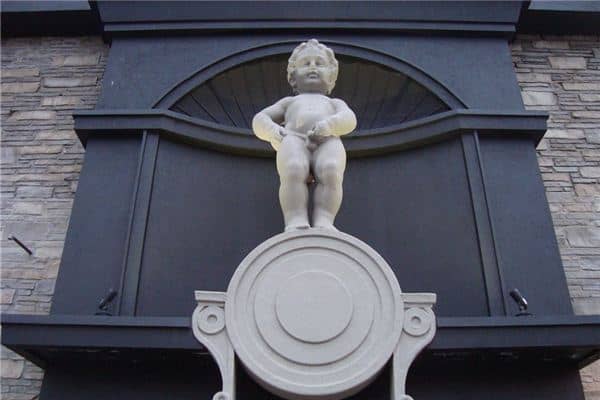 梦见小便失襟是什么意思 梦见小便失襟是什么意思