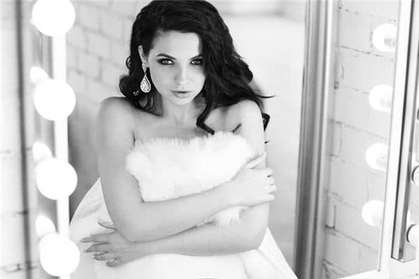 梦见耳环掉了一只 梦见耳环掉了一只