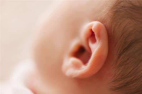 梦见耳朵流血是什么意思 梦见耳朵流血是什么意思