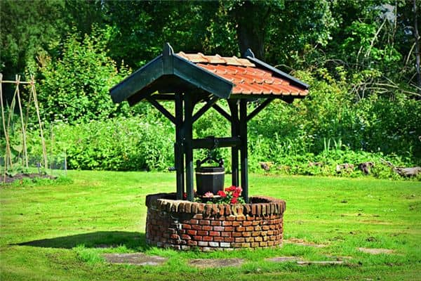 梦见水井打水是什么意思 梦见水井打水是什么意思