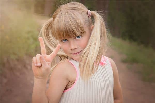 梦见头绳断了是什么意思 梦见头绳断了是什么意思