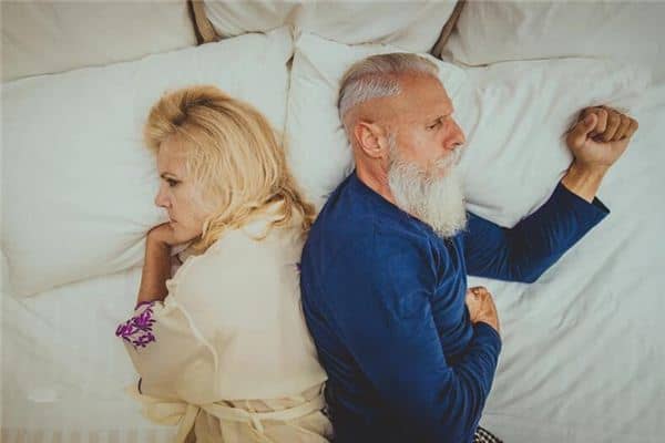 梦见爸妈吵架是什么预兆 梦见爸妈吵架是什么预兆