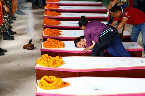 梦见两口官才是什么意思 梦见两口官才是什么意思