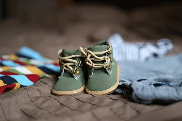 梦见鞋子被偷是什么意思 梦见鞋子被偷是什么意思