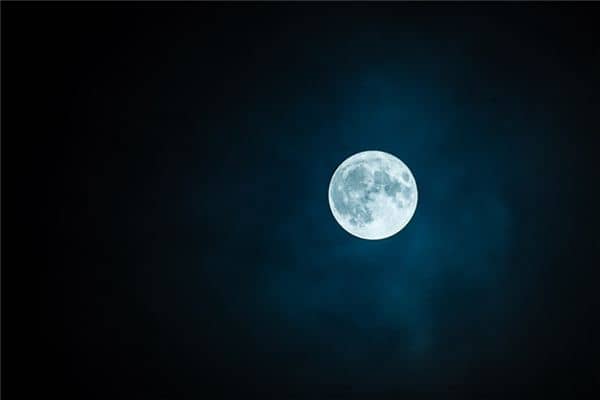 梦见月亮很亮是什么意思 梦见月亮很亮是什么意思