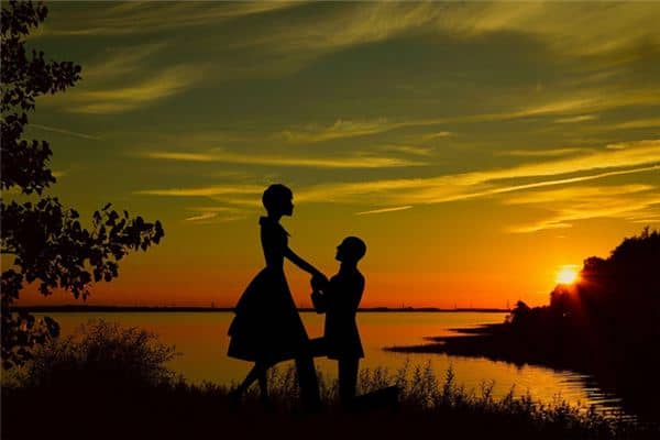 梦见别人喜欢我是什么意思