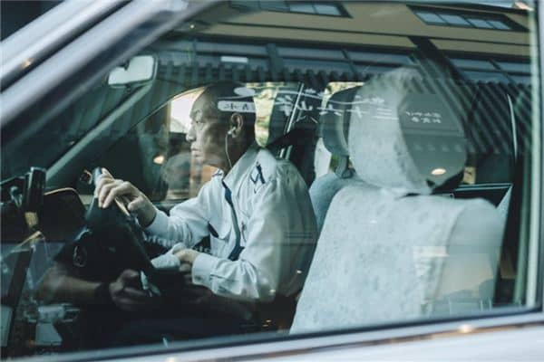 梦见死人开车是什么意思 梦见死人开车是什么意思