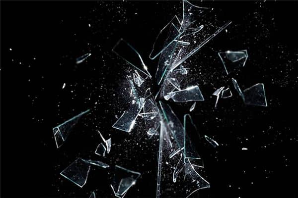 梦见打碎镜子是什么意思 梦见打碎镜子是什么意思