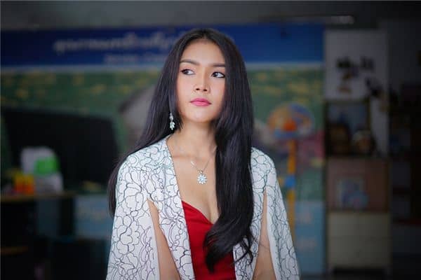 梦见去做小姐是什么意思 梦见去做小姐是什么意思